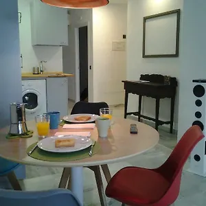 Apartment Pop Art House 2 Bedrooms, Málaga